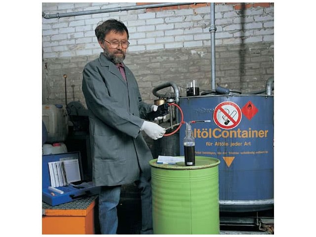 Komplet za merjenje nevarnih snovi v tekočinah